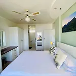 Kloof Street Apartment Central City With Parking